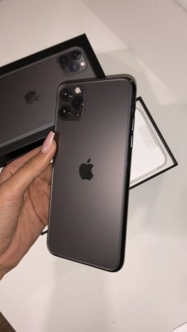 iPhone upgrade program